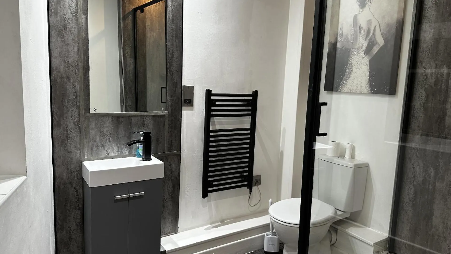 Nottingham City Centre 3 Bed Luxury Apartment