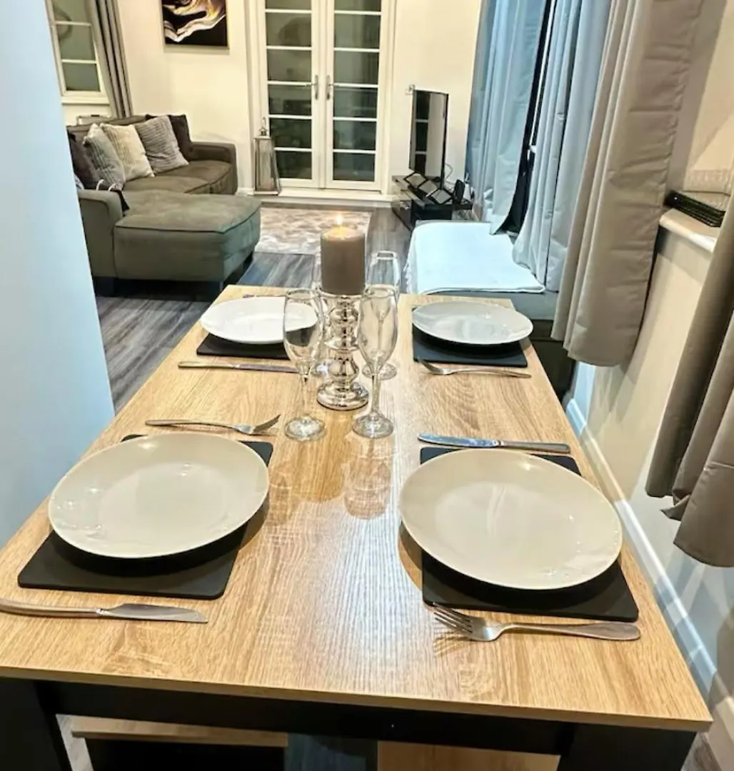Nottingham City Centre 3 Bed Luxury Apartment